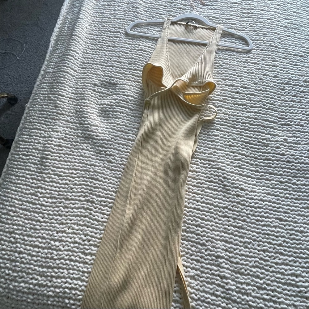 Pastel/light yellow midi length knit dress